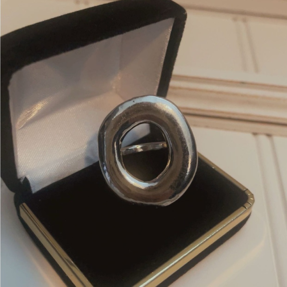 Silver Statement Ring Size 7 - image 2